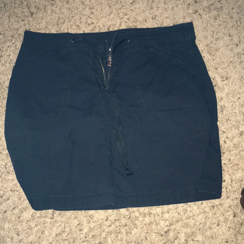 Short black skort